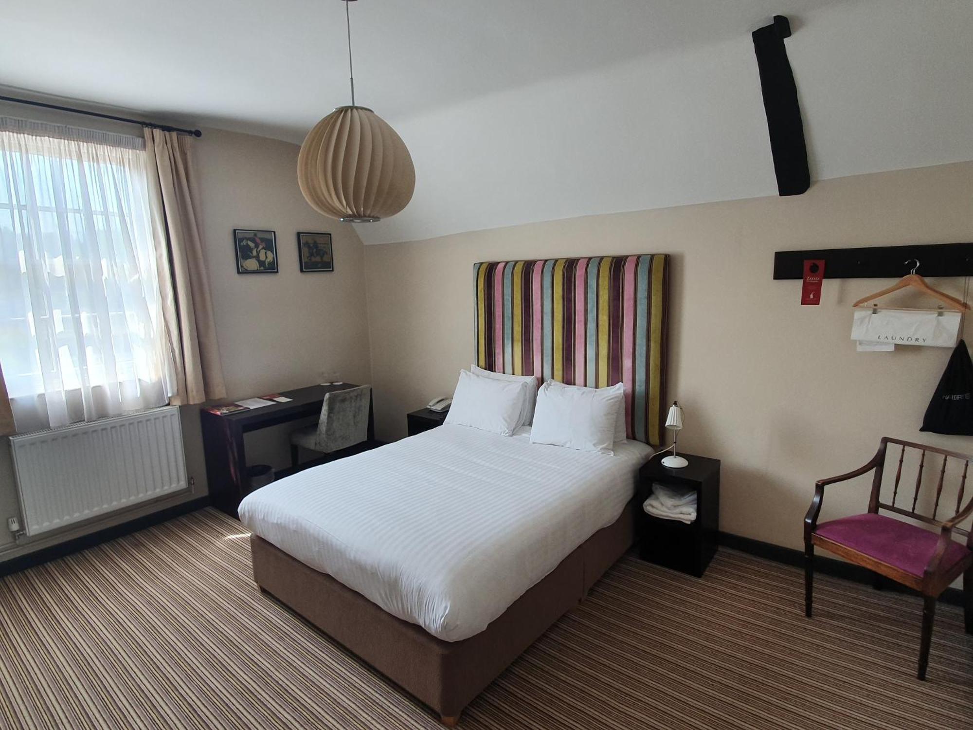 The Red Lion Hotel Whittlesford Экстерьер фото