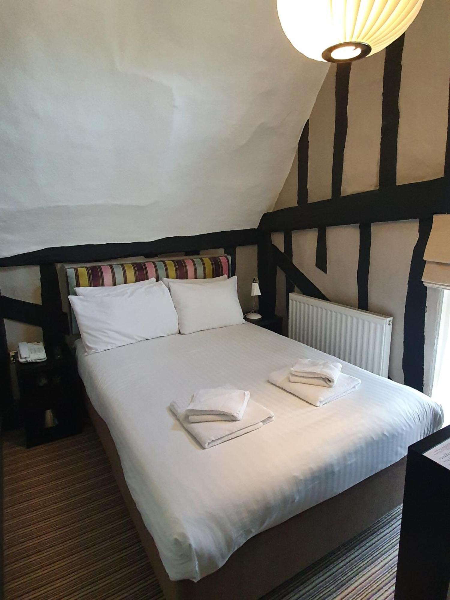 The Red Lion Hotel Whittlesford Экстерьер фото